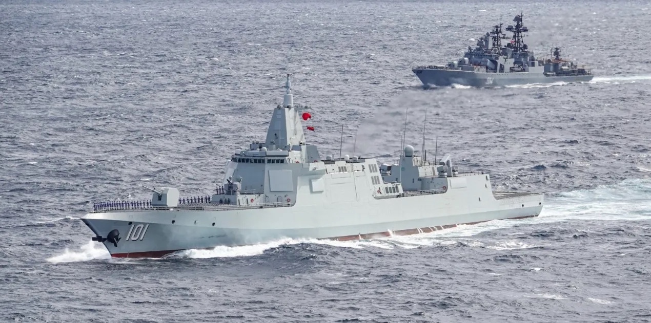 China Destroyer Type 55